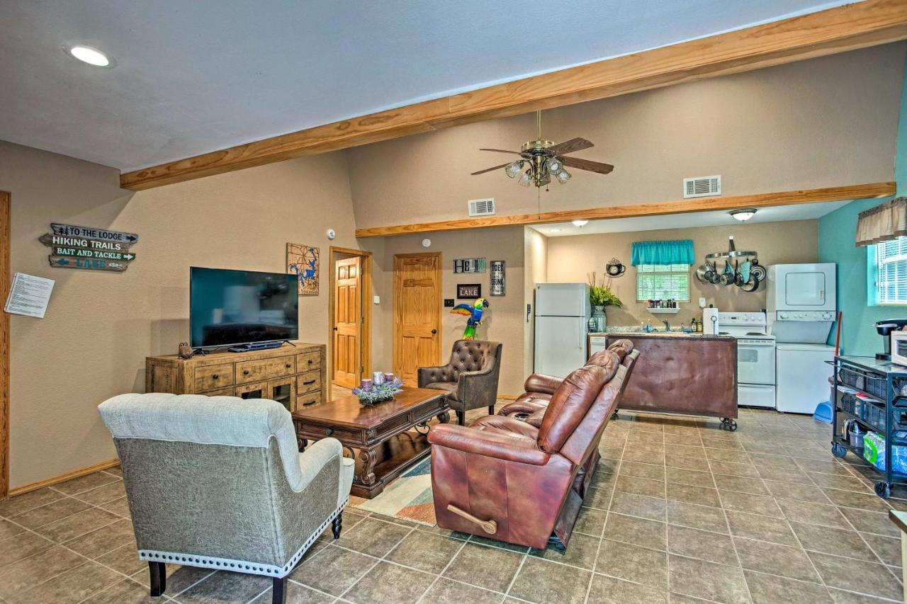 Lake Texoma Cabin - 1 Mi To Park And Boat Ramp! Willow Spring Екстер'єр фото